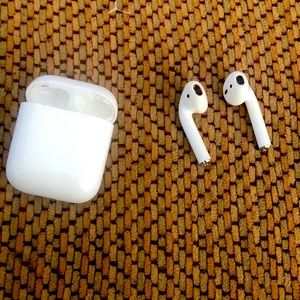 Air pods
